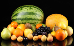 Скільки калорій в фруктах